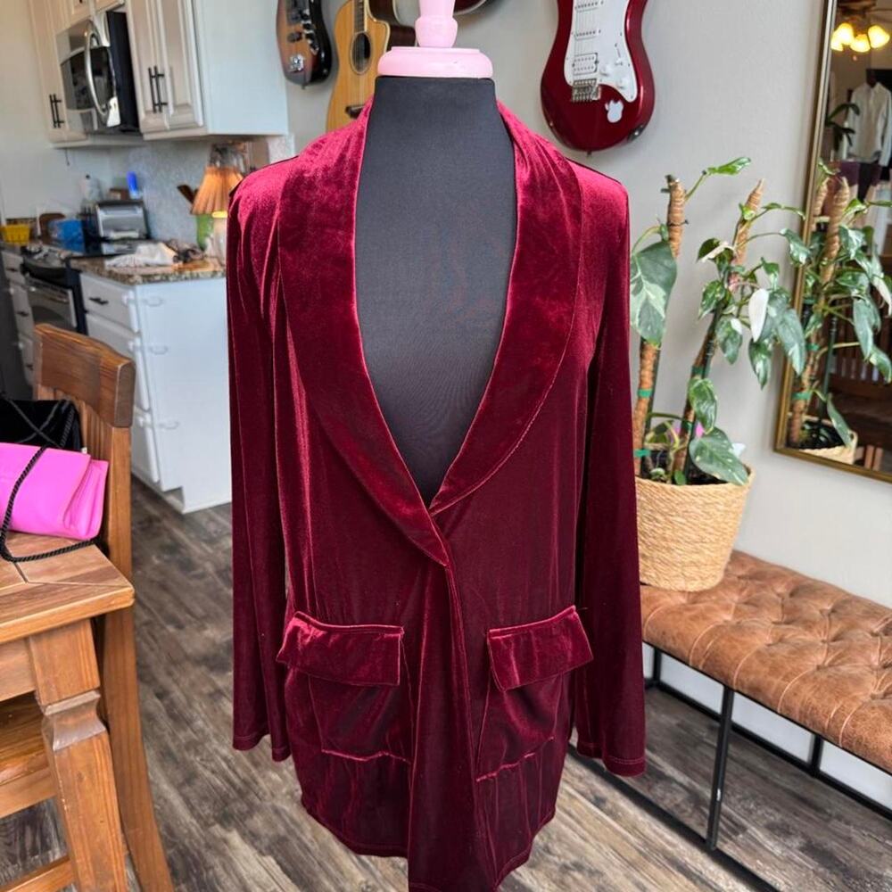Gibson look burgundy velvet blazer
